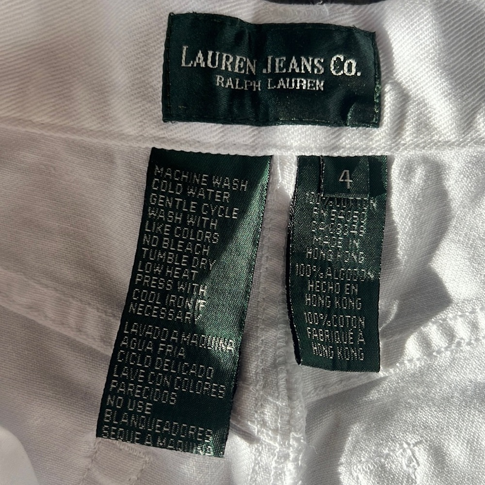 Woman’s white simple pants